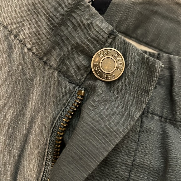 Gap flat front classic shorts size 32 light blue - Picture 5 of 6